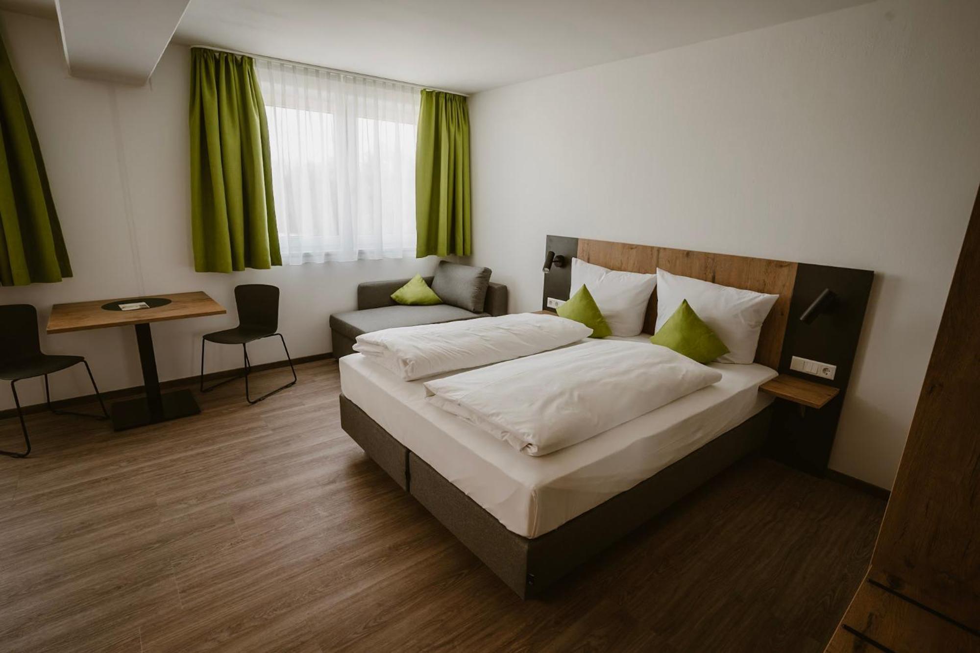 Motel Sleep Inn Toging am Inn Экстерьер фото
